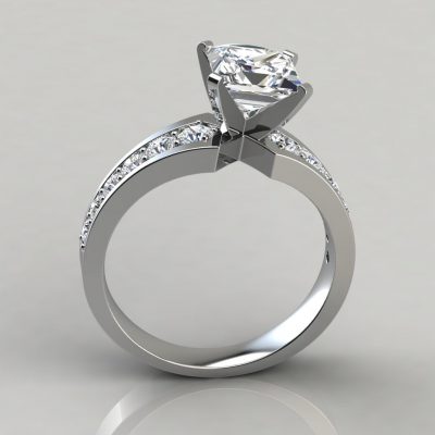 Graduated Pave Princess Cut Moissanite Engagement Ring