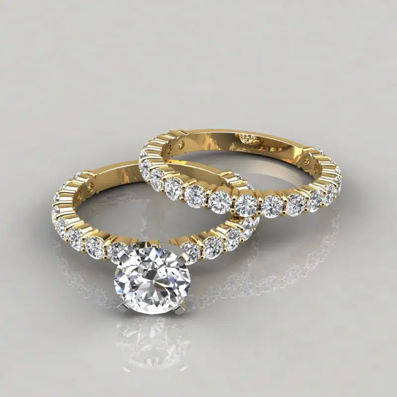 Moissanite Shared Prong Engagement Ring and Wedding Band Set