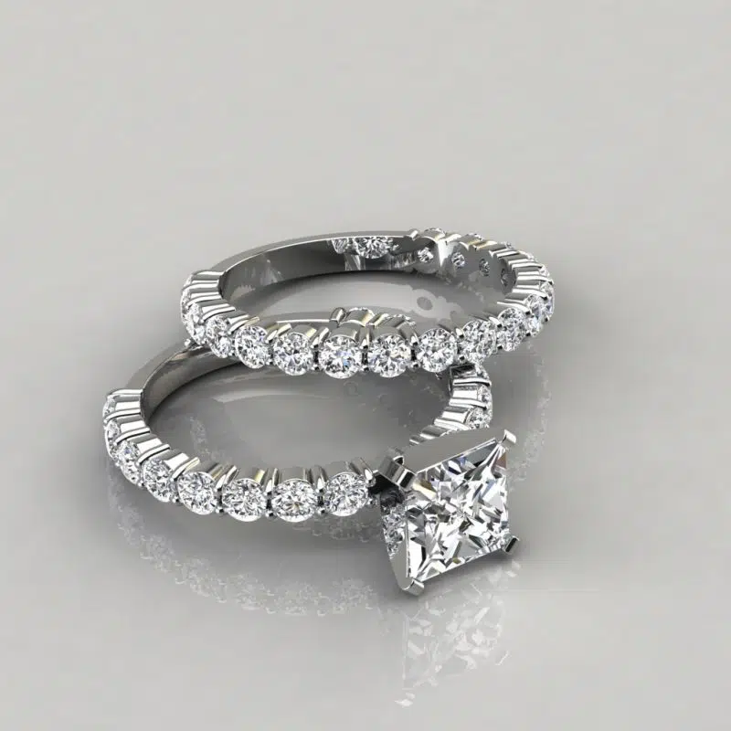 Moissanite Princess Cut Shared Prong Engagement Ring and Wedding Band Set