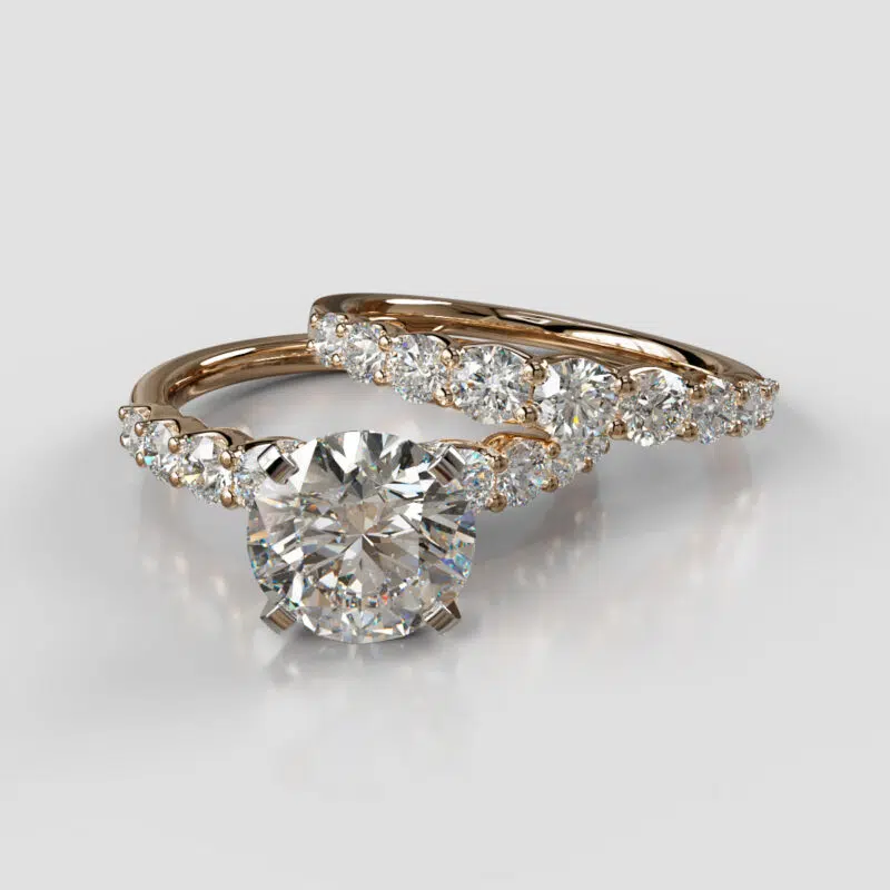 Moissanite Graduated Round Cut Moissanite Bridal Set