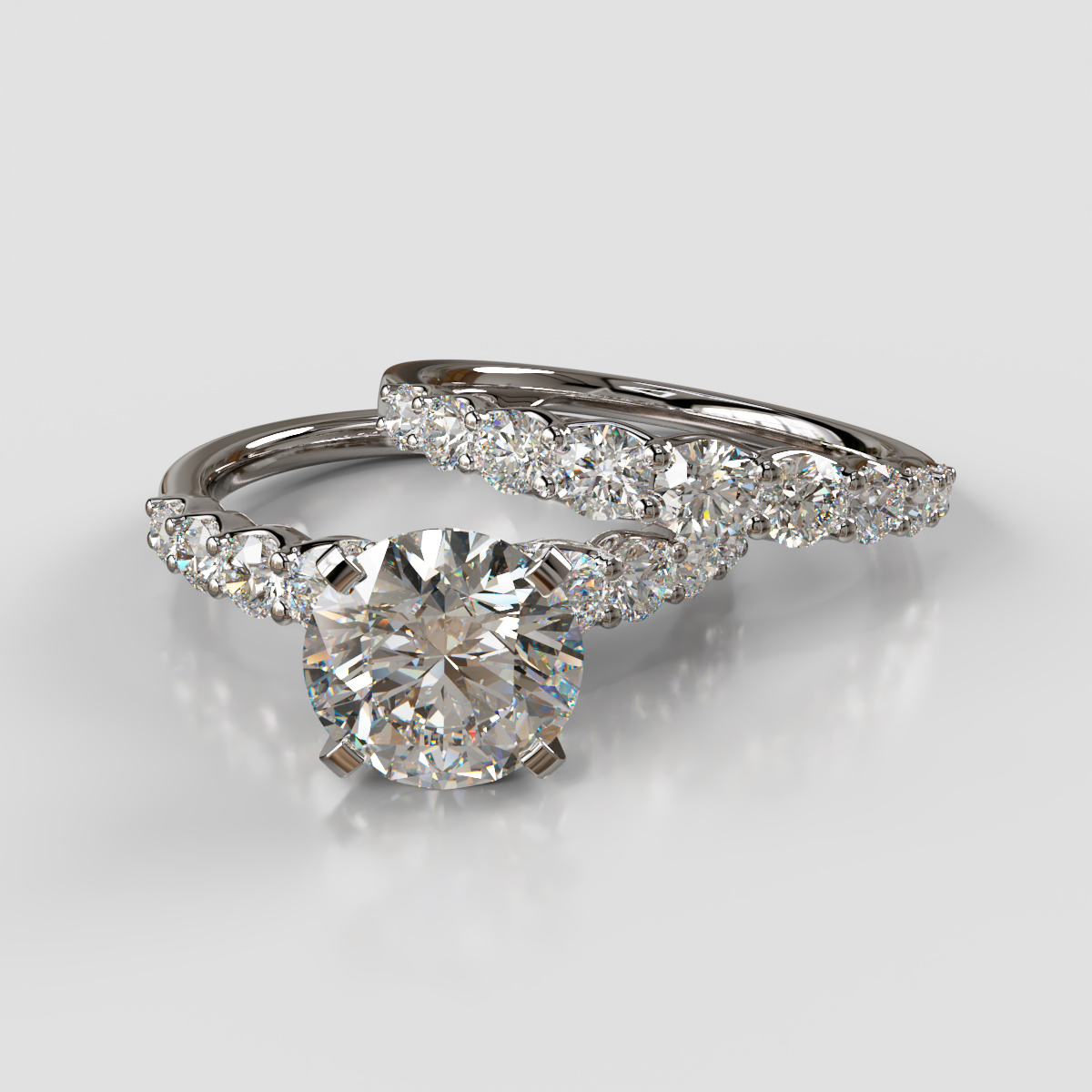 Moissanite Graduated Round Cut Moissanite Bridal Set