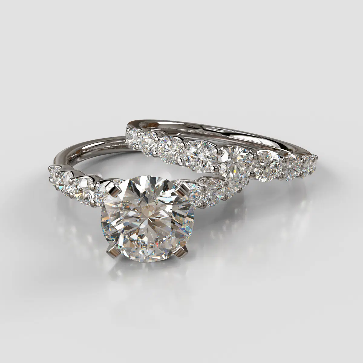 Moissanite Graduated Round Cut Moissanite Bridal Set