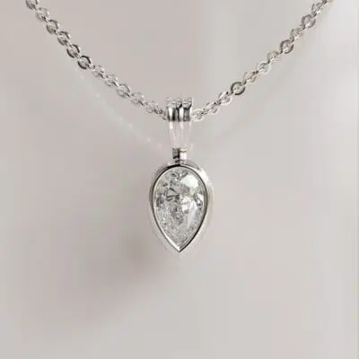 Pear-Shaped Moissanite Pendant Bezel
